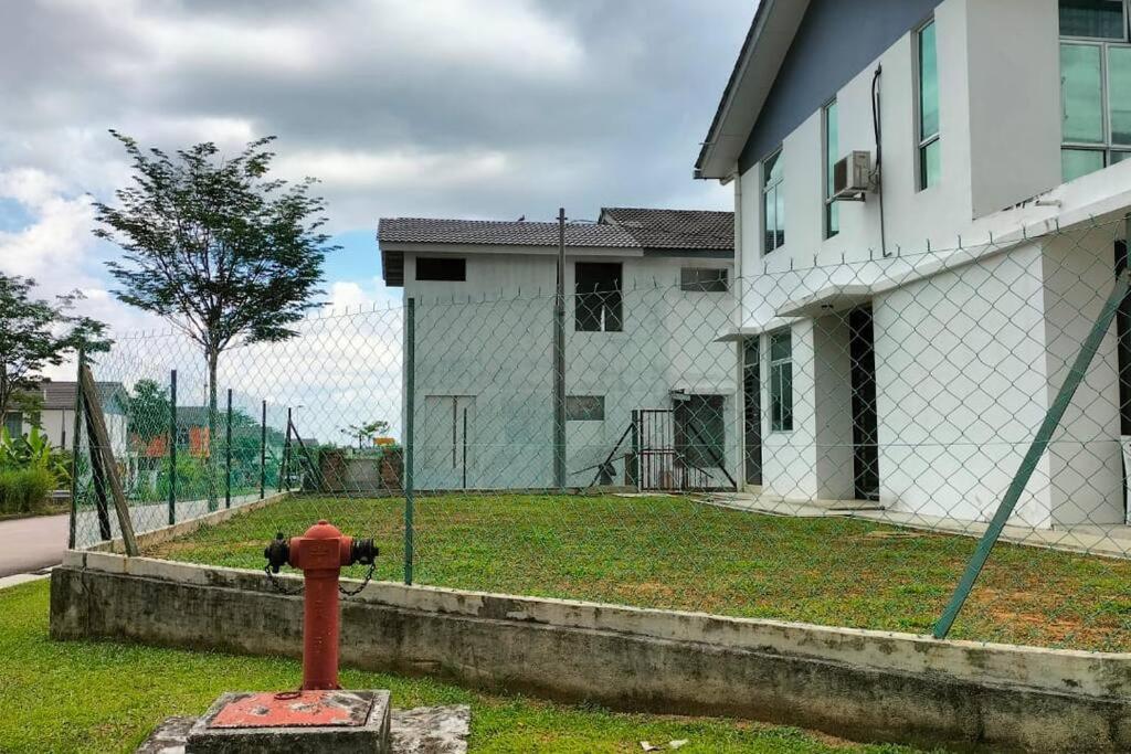 Iris 55 Corner Lot House Spacious Outdoor With Wi-Fi ยะโฮร์บาห์รู ภายนอก รูปภาพ